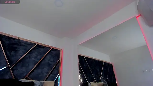 SusanaHenao online show from September 16, 5:03 pm