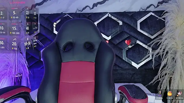 Natasha-Adams online show from October 20, 9:26 pm