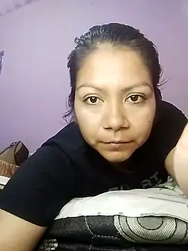 Snapshot of Alexxxia69 chatting on September 19, 2:46 am Alexxxia69 online show from September 19, 2:46 am