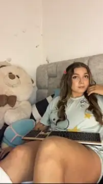 AnnyLopezzz  online show from December 20, 4:41 am