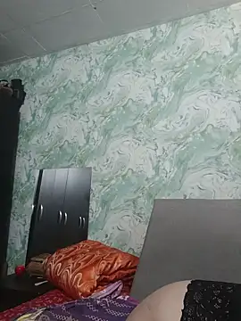 MayaLuna1 online show from November 4, 4:50 pm