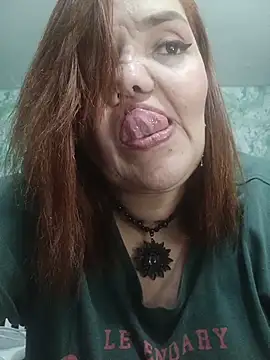 Snapshot of MayaLuna1 chatting on December 18, 3:56 am MayaLuna1 online show from December 18, 3:56 am