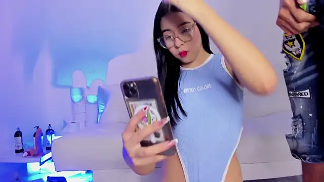 Snapshot of Salomes_Fantasy chatting on December 14, 5:35 am Salomes Fantasy online show from December 14, 5:35 am