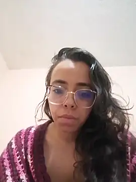 BarbaraLeython1 online show from November 7, 3:39 am