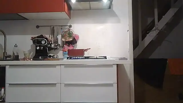 Snapshot of Giada47 chatting on March 1, 10:39 am Giada47 online show from March 1, 10:39 am