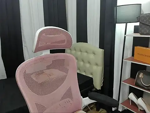 BigUncutCockRhein online show from November 6, 7:53 am