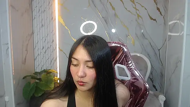 Ivony18 b online show from October 15, 8:09 pm