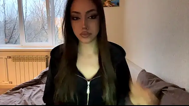 Leaf Unto online show from November 8, 12:16 pm