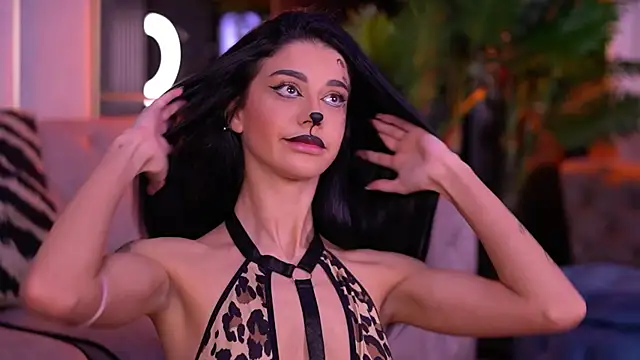 ArinaCarter online show from October 31, 6:42 pm