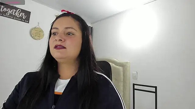 Sunnycurvymf online show from October 20, 9:26 pm