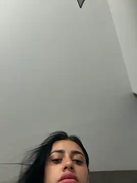 AlannaEvons online show from February 3, 7:52 pm