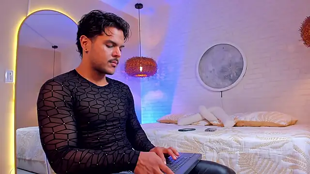 thiago mercer online show from November 4, 10:03 am