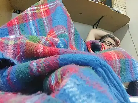 Snapshot of Sanwaldec chatting on September 26, 9:13 am Sanwaldec online show from September 26, 9:13 am