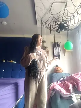 amanne misa online show from October 3, 3:42 pm