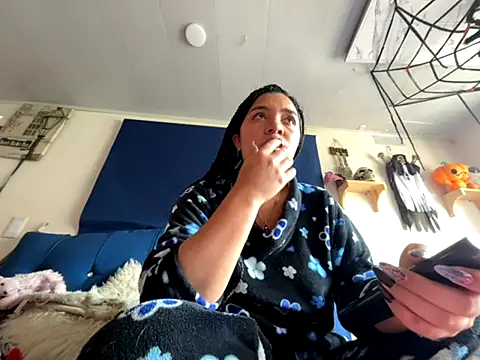 amanne misa online show from October 14, 3:24 pm