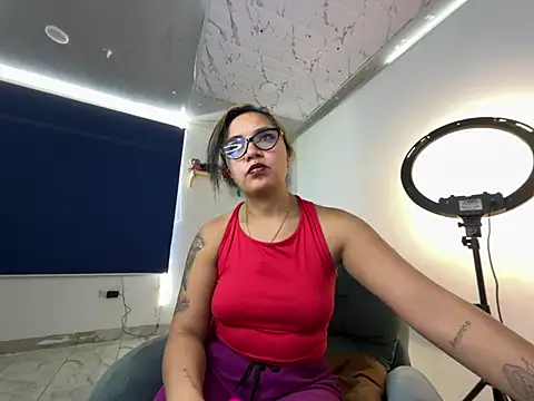 Snapshot of amanne_misa chatting on February 2, 11:25 pm amanne misa online show from February 2, 11:25 pm