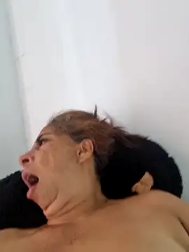 maleja23 online show from February 9, 2:43 pm