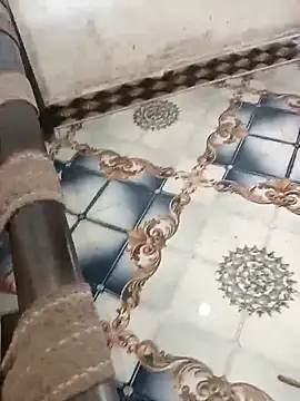 Snapshot of Pooja-guptq chatting on November 8, 7:08 am Pooja-guptq online show from November 8, 7:08 am