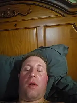 Snapshot of Ricotta1 chatting on December 15, 5:34 am Ricotta1 online show from December 15, 5:34 am