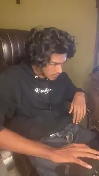 thecatfish online show from November 14, 10:29 pm