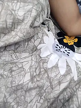 Snapshot of Vaani_Sharma79 chatting on September 19, 6:37 am Vaani Sharma79 online show from September 19, 6:37 am