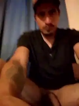 Snapshot of Arce92 chatting on May 17, 12:56 pm Arce92 online show from May 17, 12:56 pm