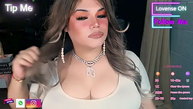 xHugeHarleySelfsuckerx online show from January 17, 8:52 am