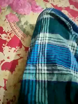 Snapshot of Dasdhon chatting on December 3, 4:49 pm Dasdhon online show from December 3, 4:49 pm