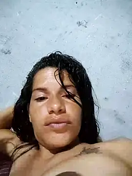 Snapshot of Lagataymoreno chatting on November 8, 6:13 am Lagataymoreno online show from November 8, 6:13 am