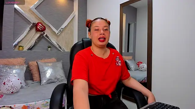 roxana santini online show from October 2, 2:35 pm