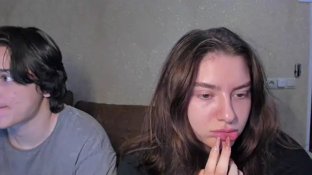 muuur fam online show from November 16, 7:30 pm