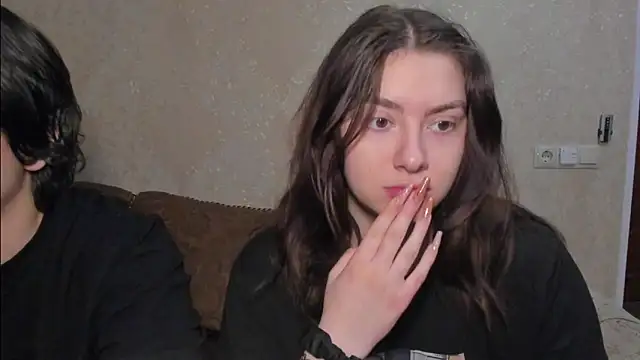 muuur fam online show from December 2, 7:09 pm