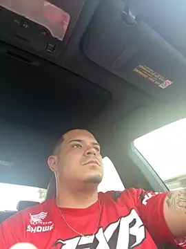 Snapshot of YadielPublic chatting on September 10, 6:52 pm YadielPublic online show from September 10, 6:52 pm