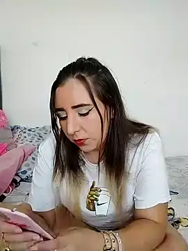 isabella lovem online show from January 8, 6:43 pm