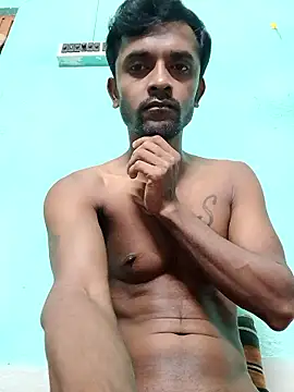 Snapshot of ShinuRoy chatting on September 23, 11:52 pm ShinuRoy online show from September 23, 11:52 pm