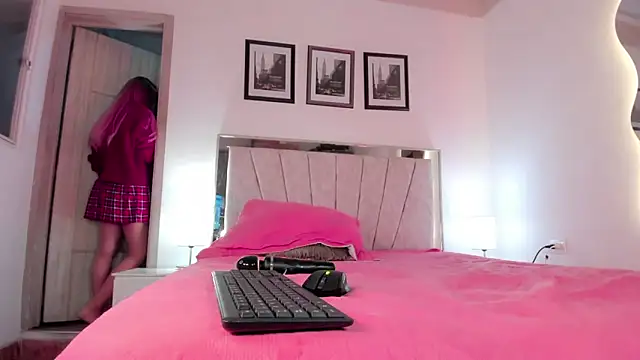 FuckingYoungs online show from November 11, 2:33 am