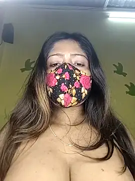 Snapshot of Love143A chatting on January 17, 4:17 am Love143A online show from January 17, 4:17 am