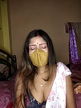 Snapshot of Love143A chatting on April 9, 4:01 am Love143A online show from April 9, 4:01 am