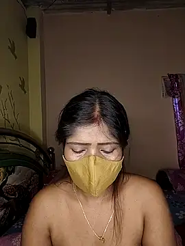 Snapshot of Love143A chatting on April 13, 3:56 am Love143A online show from April 13, 3:56 am