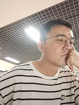 Snapshot of nnnnnan9527 chatting on September 10, 2:22 am nnnnnan9527 online show from September 10, 2:22 am