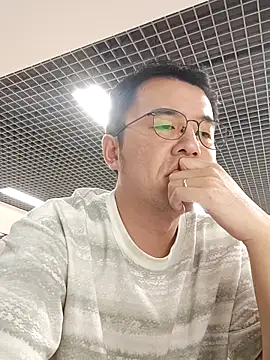 Snapshot of nnnnnan9527 chatting on September 30, 7:02 am nnnnnan9527 online show from September 30, 7:02 am