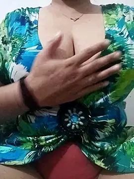 Snapshot of priya_hot_69 chatting on September 28, 5:46 am priya hot 69 online show from September 28, 5:46 am