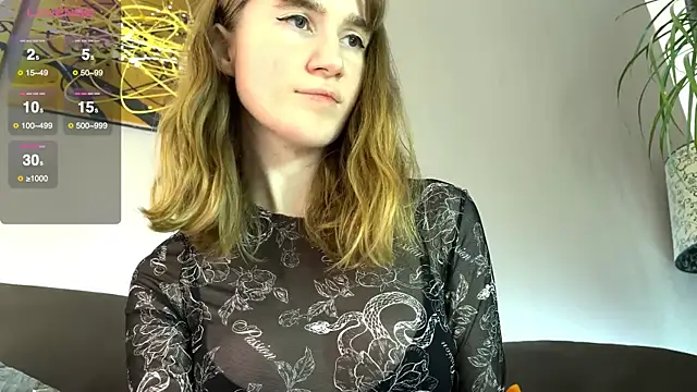 velina   online show from November 1, 3:47 pm