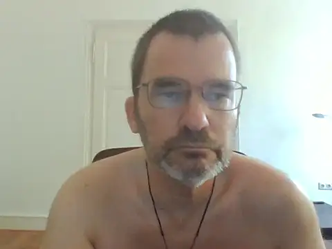 stallionrider88 online show from June 20, 2:42 pm