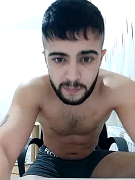 Ozi1910 online show from September 27, 6:02 pm