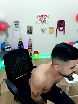 Ozi1910 online show from December 18, 2:01 pm