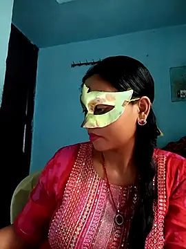 Snapshot of Mast-Haseena chatting on July 2, 10:10 am Mast-Haseena online show from July 2, 10:10 am