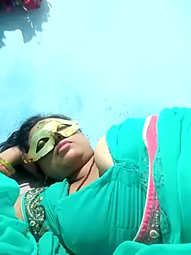 Snapshot of Mast-Haseena chatting on July 23, 1:19 am Mast-Haseena online show from July 23, 1:19 am