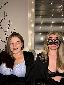 Snapshot of ItsLxsa chatting on September 19, 10:54 pm ItsLxsa online show from September 19, 10:54 pm