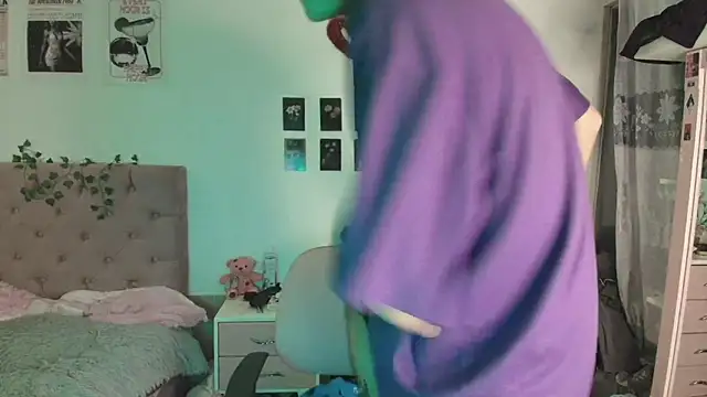 Snapshot of 2cyboy_ chatting on September 29, 8:02 pm 2cyboy online show from September 29, 8:02 pm